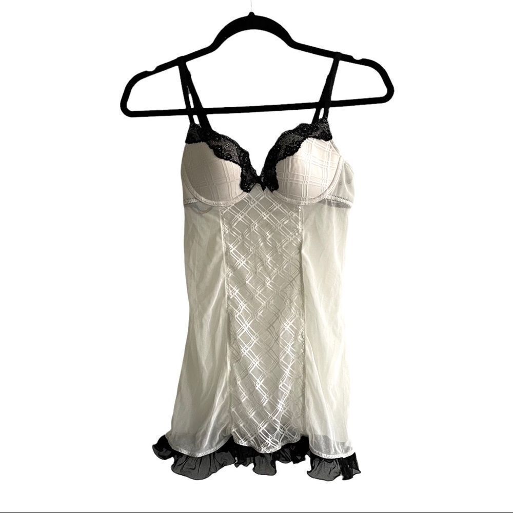 Jacob LINGERIE Ivory Black Lace Chemise
Padded Cups M